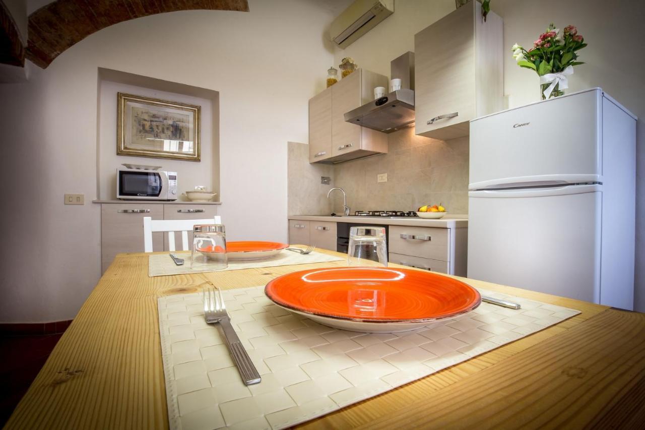 Classic Tuscany Apartments By Mmega ฟลอเรนซ์ ภายนอก รูปภาพ