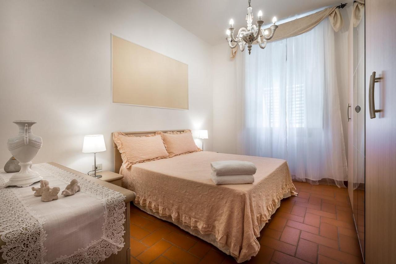 Classic Tuscany Apartments By Mmega ฟลอเรนซ์ ภายนอก รูปภาพ